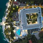 Bellevue Hotel 5*