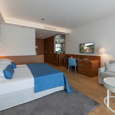 Bellevue Hotel 5*