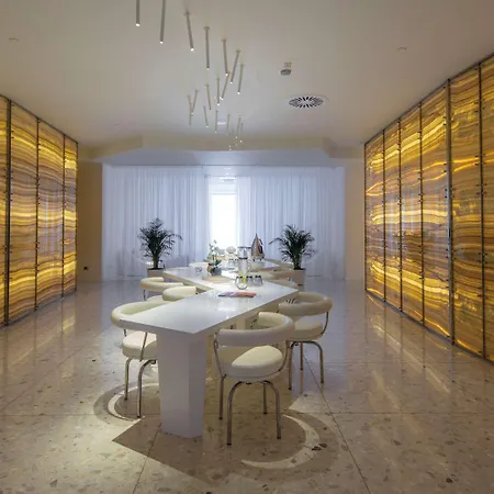 Hotel Bellevue 5*