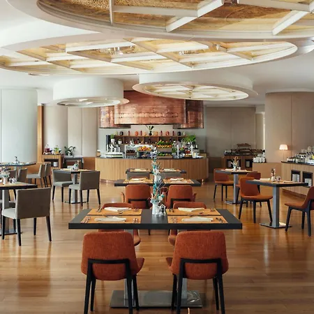 Ξενοδοχείο Bellevue 5*