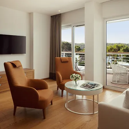 Ξενοδοχείο Bellevue 5*