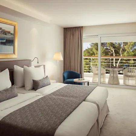 Bellevue Hotel 5*