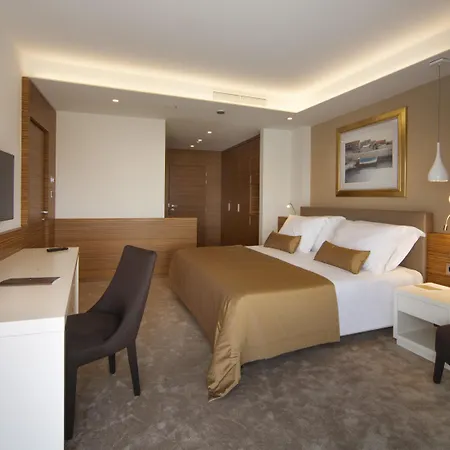 Bellevue 5*