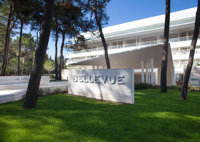 Отель Bellevue