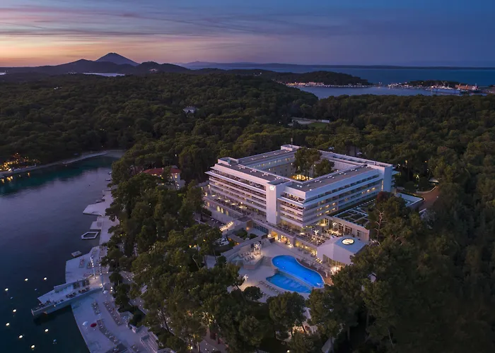 Bellevue Hotel 5*