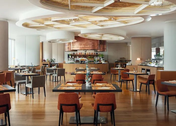 Отель Bellevue 5*